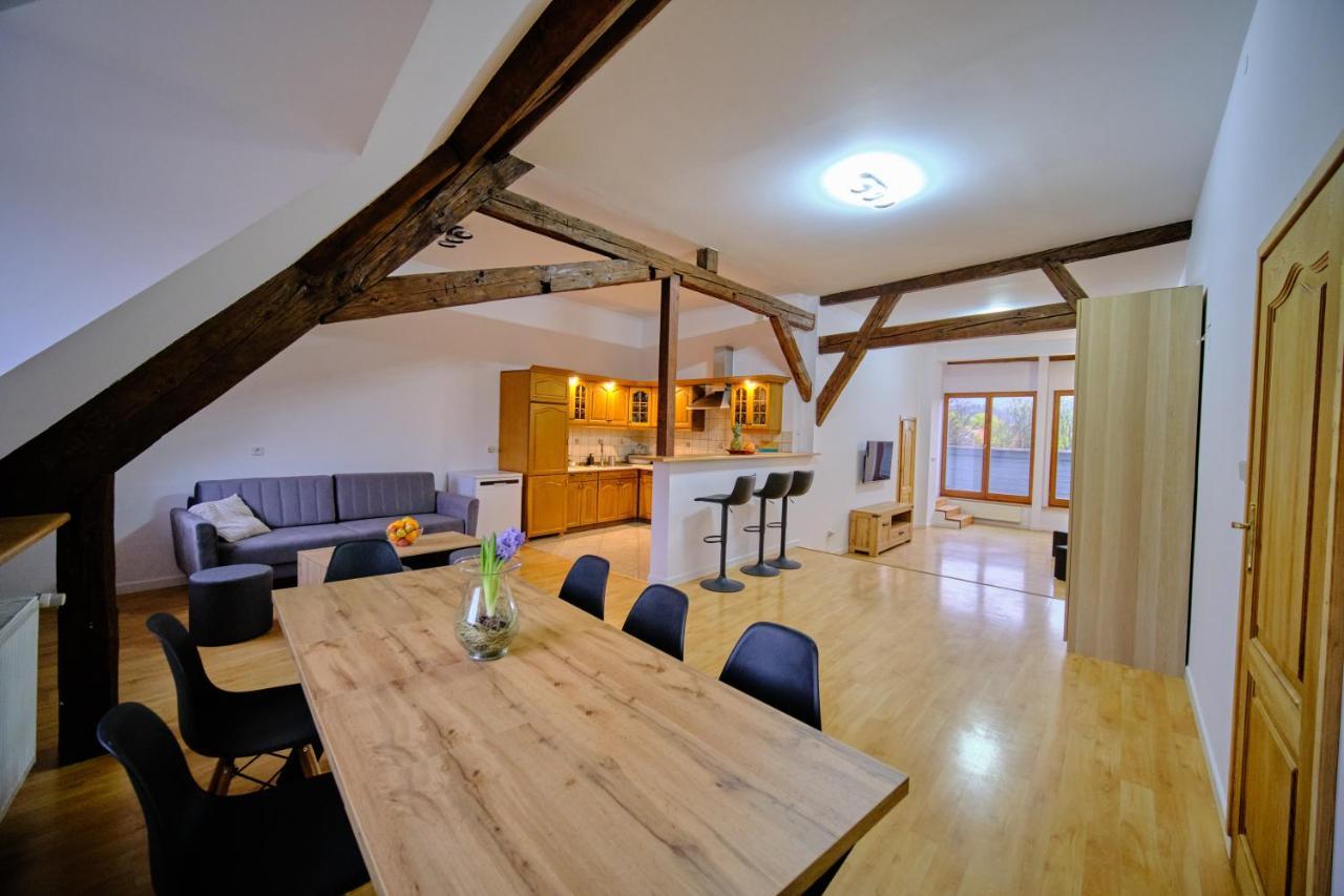 Urania Apartamenty Kowary Zimmer foto